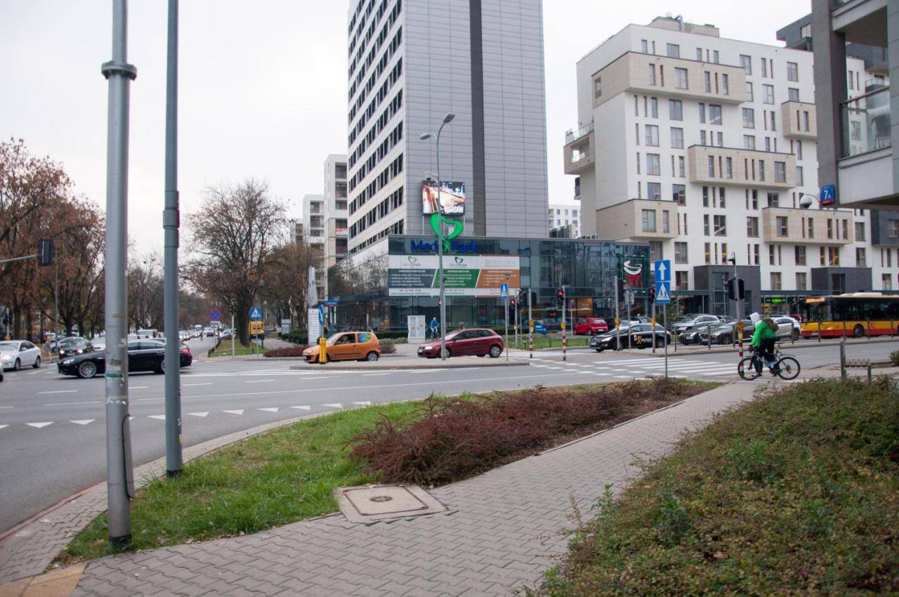 Apartament Cybernetyki Mokotów Varsó Kültér fotó