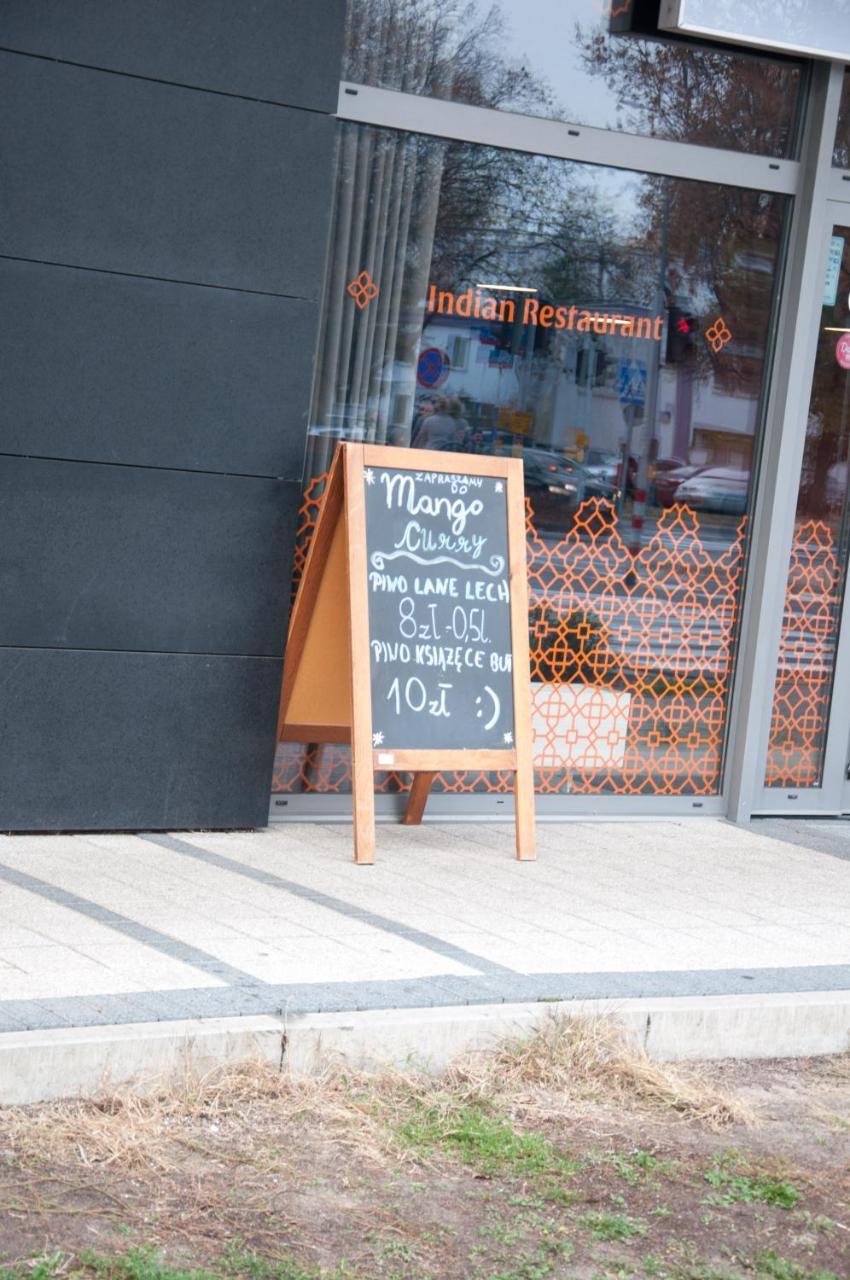 Apartament Cybernetyki Mokotów Varsó Kültér fotó