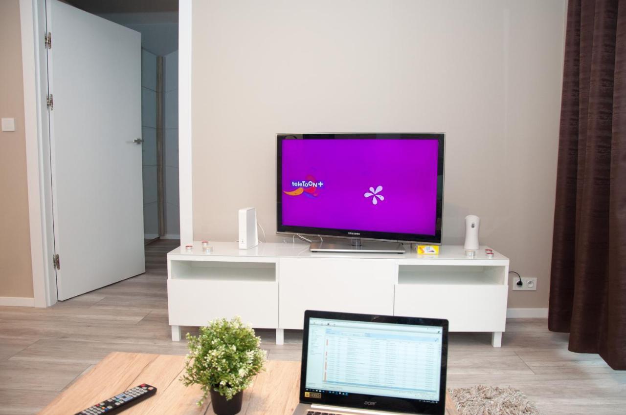 Apartament Cybernetyki Mokotów Varsó Kültér fotó