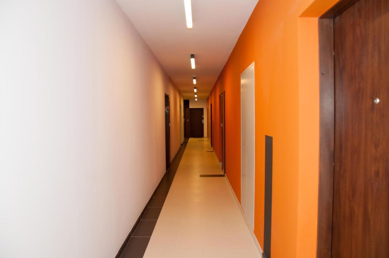 Apartament Cybernetyki Mokotów Varsó Kültér fotó