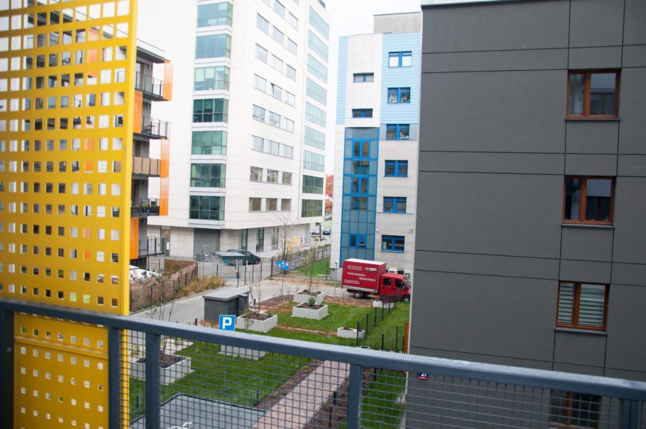 Apartament Cybernetyki Mokotów Varsó Kültér fotó