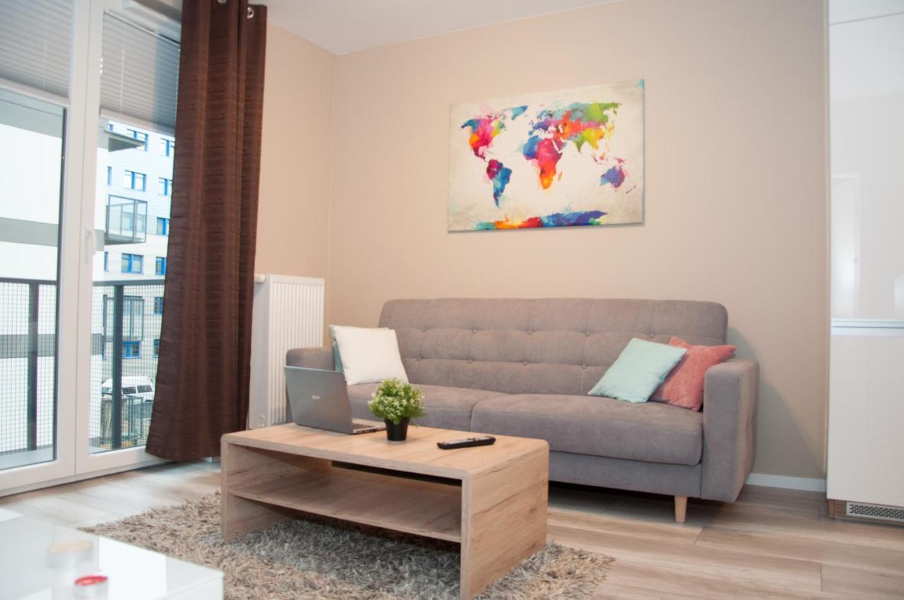 Apartament Cybernetyki Mokotów Varsó Kültér fotó