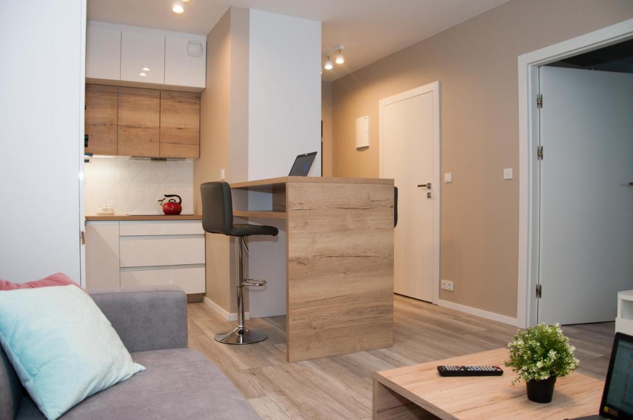 Apartament Cybernetyki Mokotów Varsó Kültér fotó